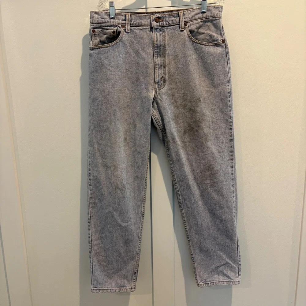 Vintage Levi's 550 Jeans Mens 34x30 (Tag 36x30) USA Light Wash 90s‎ Distressed